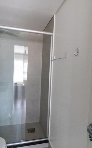 Studio à venda com 44m², 1 quarto e 1 vaga Studio à venda com 44m², 1 quarto e 1 vagaBanheiro