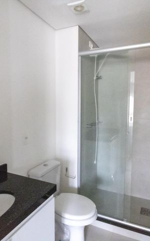 Studio à venda com 44m², 1 quarto e 1 vaga Studio à venda com 44m², 1 quarto e 1 vagaBanheiro