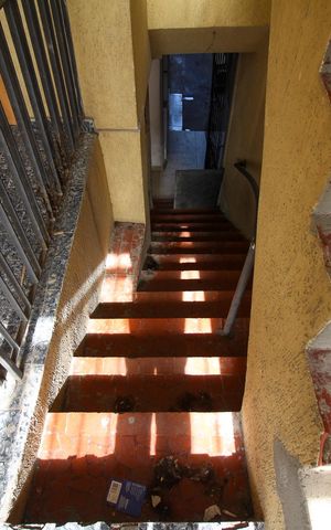 Casa à venda com 470m², 2 quartos e 2 vagas Casa à venda com 470m², 2 quartos e 2 vagasÁrea comum