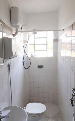 Casa à venda com 173m², 3 quartos e 6 vagasQuarto 4 - Banheiro