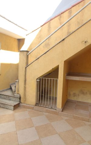 Casa à venda com 173m², 3 quartos e 6 vagasÁrea de Serviço