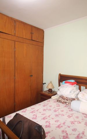 Casa à venda com 173m², 3 quartos e 6 vagasQuarto 2