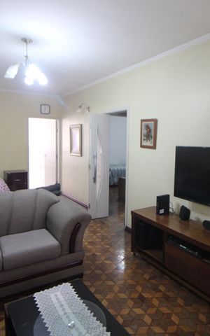 Casa à venda com 173m², 3 quartos e 6 vagasSala