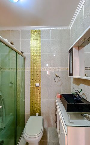 Casa à venda com 260m², 4 quartos e 1 vagaBanheiro da Suíte