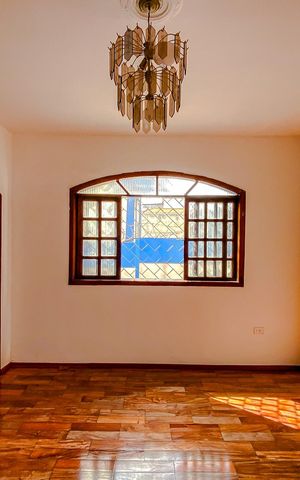 Casa à venda com 260m², 4 quartos e 1 vagaSala (Casa 2)