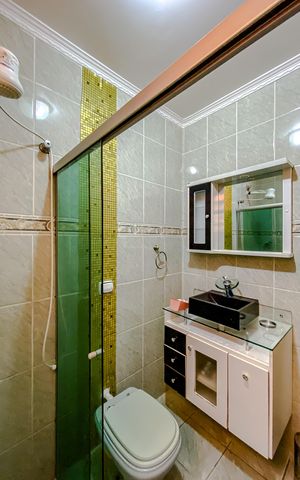 Casa à venda com 260m², 4 quartos e 1 vagaBanheiro da Suíte
