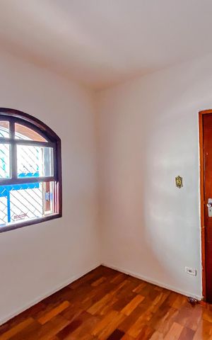 Casa à venda com 260m², 4 quartos e 1 vagaQuarto (Casa 2)