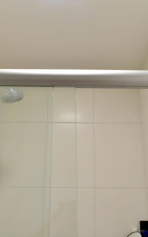 Apartamento à venda com 84m², 2 quartos e 1 vaga Apartamento à venda com 84m², 2 quartos e 1 vagaBanheiro da Suíte