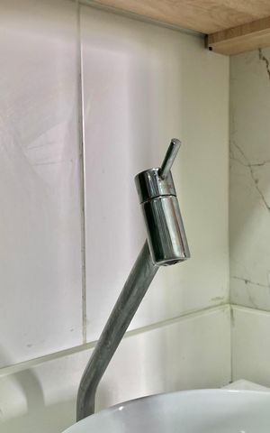 Apartamento à venda com 37m², 2 quartos e sem vaga Apartamento à venda com 37m², 2 quartos e sem vagaBanheiro