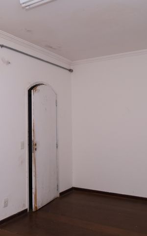 Casa à venda com 400m², 4 quartos e 6 vagasQuarto 2