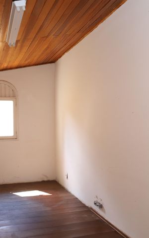 Casa à venda com 400m², 4 quartos e 6 vagasQuarto 4