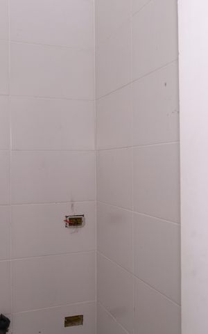 Casa à venda com 400m², 4 quartos e 6 vagasQuarto 3 - Closet