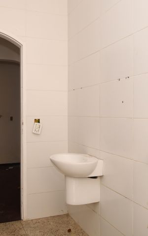 Casa à venda com 400m², 4 quartos e 6 vagasBanheiro 3