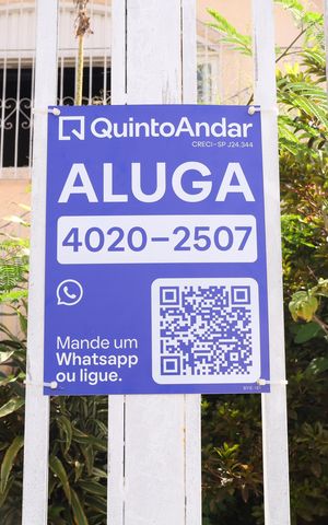 Casa à venda com 400m², 4 quartos e 6 vagasPlaca