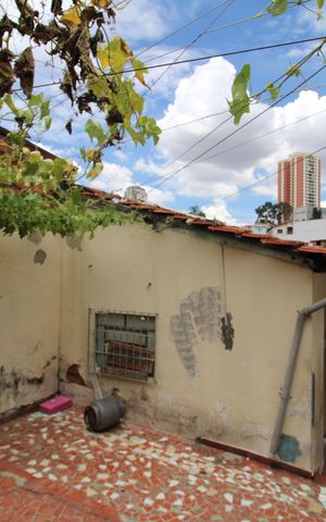 Casa à venda com 153m², 2 quartos e 1 vagaÁrea de Serviço