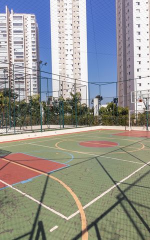 Apartamento à venda com 171m², 3 quartos e 3 vagas Apartamento à venda com 171m², 3 quartos e 3 vagasQuadra Esportiva