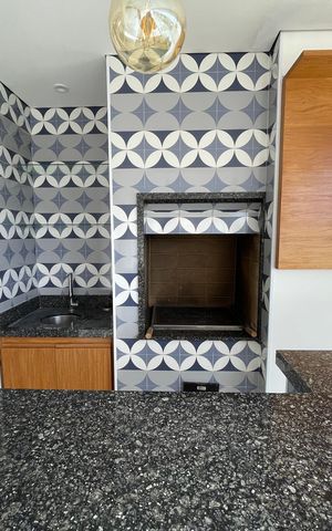 Apartamento à venda com 171m², 3 quartos e 3 vagas Apartamento à venda com 171m², 3 quartos e 3 vagasVaranda da Sala - Churrasqueira