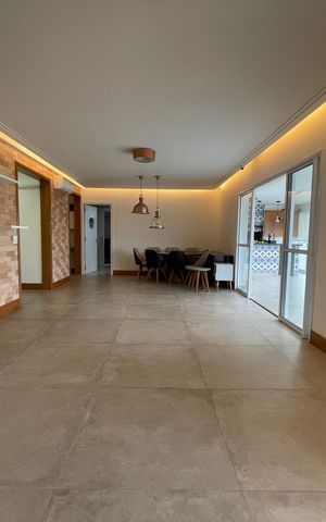 Apartamento à venda com 171m², 3 quartos e 3 vagas Apartamento à venda com 171m², 3 quartos e 3 vagasSala