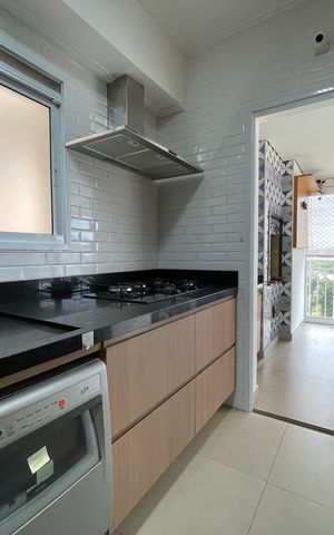 Apartamento à venda com 171m², 3 quartos e 3 vagas Apartamento à venda com 171m², 3 quartos e 3 vagasCozinha