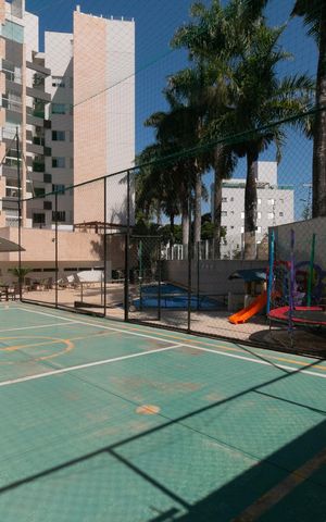 Apartamento à venda com 270m², 3 quartos e 3 vagas Apartamento à venda com 270m², 3 quartos e 3 vagasQuadra Esportiva