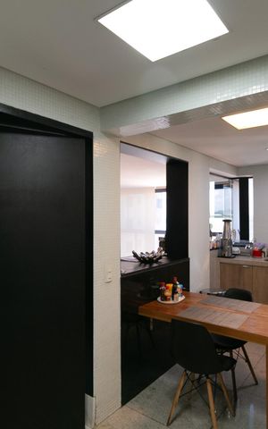 Apartamento à venda com 270m², 3 quartos e 3 vagas Apartamento à venda com 270m², 3 quartos e 3 vagasCozinha