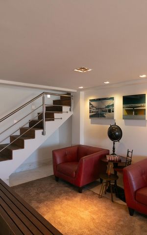 Apartamento à venda com 270m², 3 quartos e 3 vagas Apartamento à venda com 270m², 3 quartos e 3 vagasSala de Estar