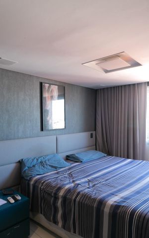 Apartamento à venda com 270m², 3 quartos e 3 vagas Apartamento à venda com 270m², 3 quartos e 3 vagasQuarto 3 Suite