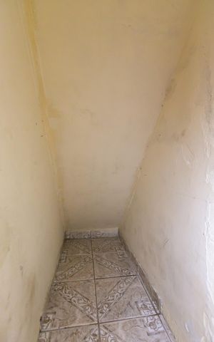 Casa à venda com 300m², 5 quartos e 4 vagas Casa à venda com 300m², 5 quartos e 4 vagasSuíte 2