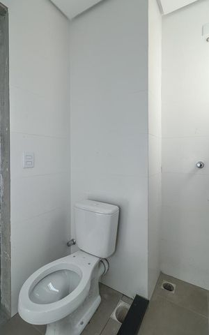 Apartamento à venda com 102m², 2 quartos e 2 vagasBanheiro