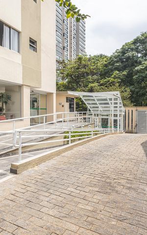 Apartamento à venda com 99m², 2 quartos e sem vagaÁrea comum
