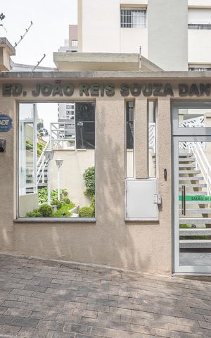 Apartamento à venda com 99m², 2 quartos e sem vagaFachada