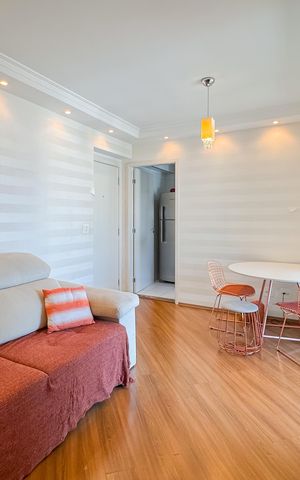 Apartamento à venda com 50m², 2 quartos e 1 vaga Apartamento à venda com 50m², 2 quartos e 1 vagaSala