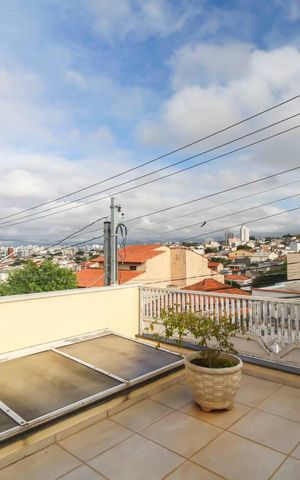 Casa à venda com 180m², 3 quartos e 2 vagasVaranda da Suite