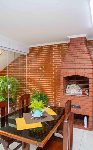Casa para alugar com 250m², 3 quartos e 3 vagasEspaço Gourmet
