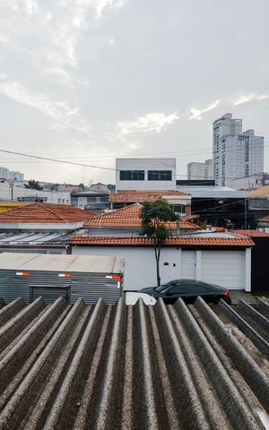 Casa à venda com 240m², 3 quartos e 2 vagas Casa à venda com 240m², 3 quartos e 2 vagasVista do Quarto 2