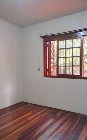 Casa à venda com 100m², 3 quartos e 1 vaga Casa à venda com 100m², 3 quartos e 1 vagaQuarto 3