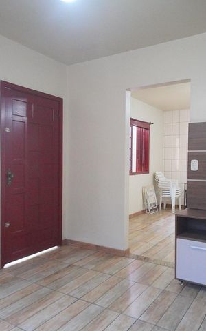 Casa à venda com 100m², 3 quartos e 1 vaga Casa à venda com 100m², 3 quartos e 1 vagaSala