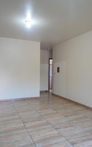 Casa à venda com 100m², 3 quartos e 1 vaga Casa à venda com 100m², 3 quartos e 1 vagaCozinha