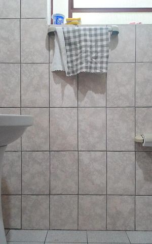 Casa à venda com 100m², 3 quartos e 1 vaga Casa à venda com 100m², 3 quartos e 1 vagaBanheiro 2