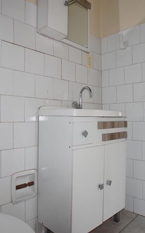 Apartamento para alugar com 49m², 2 quartos e 1 vagaBanheiro Corredor