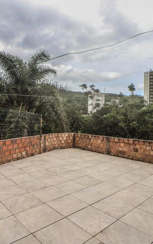 Casa para alugar com 240m², 3 quartos e 1 vaga Casa para alugar com 240m², 3 quartos e 1 vagaTerraço