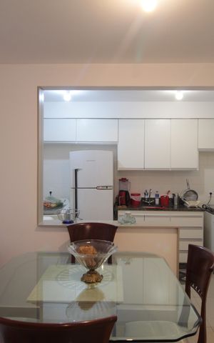 Apartamento à venda com 57m², 2 quartos e 1 vagaSala