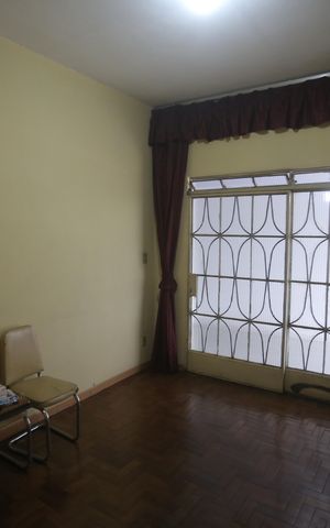 Casa para alugar com 90m², 3 quartos e 1 vagaSala