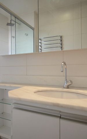 Apartamento à venda com 89m², 3 quartos e 2 vagasBanheiro da Suíte