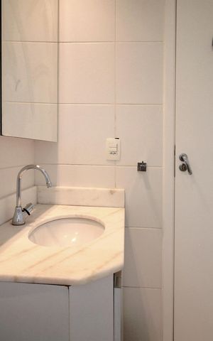 Apartamento à venda com 89m², 3 quartos e 2 vagasBanheiro da Suíte