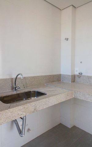 Apartamento à venda com 71m², 3 quartos e 2 vagasCozinha e Área de Serviço