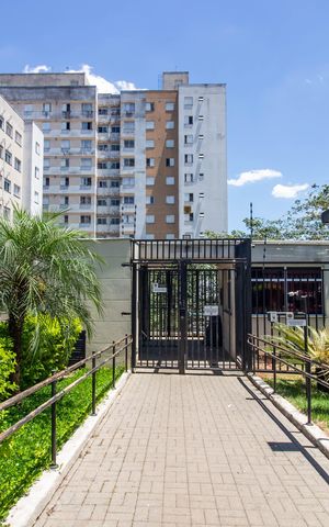 Apartamento para alugar com 43m², 2 quartos e 1 vaga Apartamento para alugar com 43m², 2 quartos e 1 vagaFachada e portaria