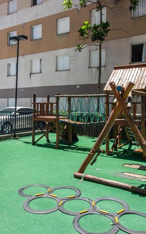 Apartamento para alugar com 43m², 2 quartos e 1 vaga Apartamento para alugar com 43m², 2 quartos e 1 vagaÁrea Comum - Playground