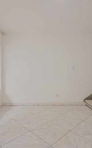 Casa para alugar com 240m², 3 quartos e 2 vagasSala