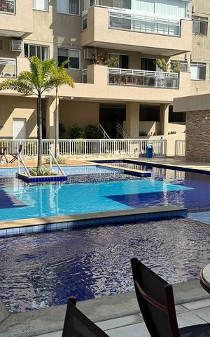 Apartamento à venda com 144m², 3 quartos e 2 vagas Apartamento à venda com 144m², 3 quartos e 2 vagasÁrea comum - Piscina